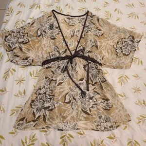 Sheer Floral Kimono Sleeve Top Polyester